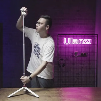 Ulanzi MT-44 - Tripod Mini Cho Máy Ảnh, Điện Thoại, Tải Trọng 1.5 Kg, Chiều Cao Tối Đa 109cm- Hàng chính hãng