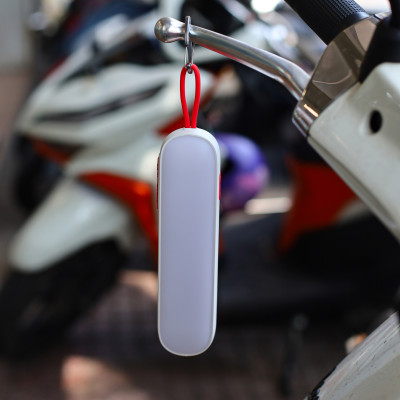 Đèn cắm trại kiêm sạc dự phòng đa năng Yeelight YLMDJ-0003