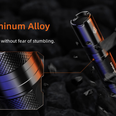 Đèn pin sạc cầm tay nhỏ gọn chiếu tia UV Superfire Z01 sử dụng bước sóng 365nm thông dụng