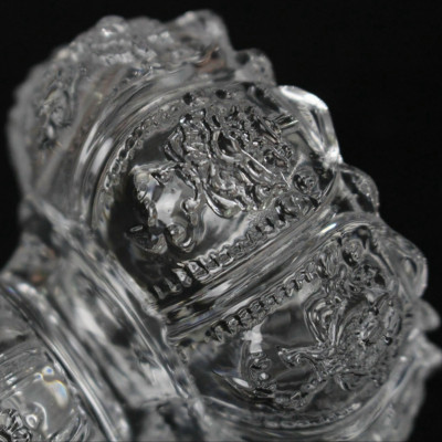 Đế nến thuỷ tinh hoa sen có chân trang trí bàn thờ