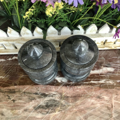 Cặp hũ đựng muối, gạo thờ cúng đặt bàn thờ ông thần tài thổ địa đá cẩm thạch vân đen