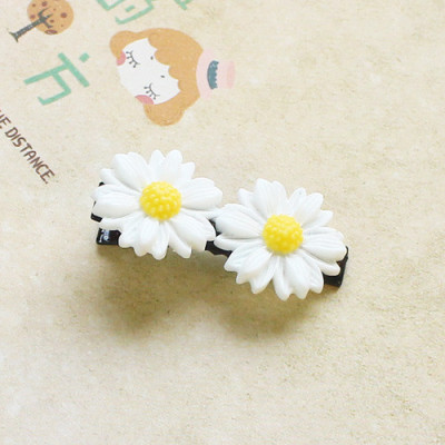 Set 5 dây buộc tóc và cặp tóc Hoa cúc