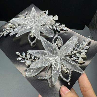 Cài tóc cô dâu hoa đá mẫu mới được kết thủ công tinh tế