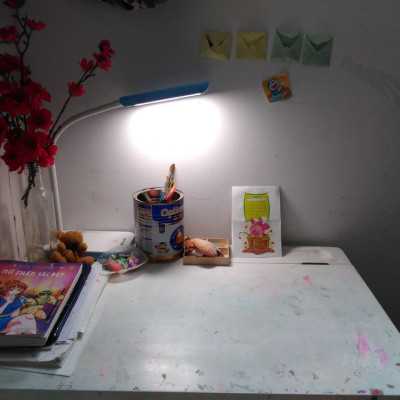 ĐÈN BÀN ĐỌC SÁCH BẢO VỆ THỊ LỰC