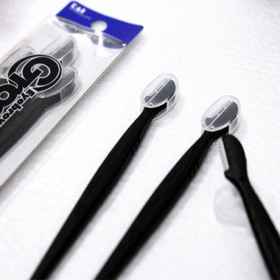 Dao Cạo Lông Mày Kai Groom 38531 - HC1162 Màu Đen (Lẻ 1 Cây)