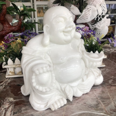 Tượng Phật Di Lặc ngồi cầm thỏi vàng đá cẩm thạch trắng - Dài 30 cm