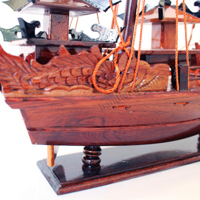 Mô hình thuyền Hạ Long gỗ cẩm 40cm