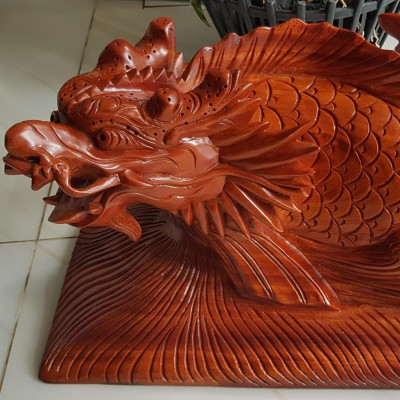 Tượng Phong Thủy Cá Chép Hóa Rồng Gỗ liền khối Dài 50cm x Cao 25cm x ngang 22cm Biểu tượng sự may mắn, thịnh vượng để phòng khách đem lại sự thành công sự nghiệp, tài lộc ạ