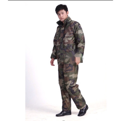 Áo mưa bộ vải dù cho người lớn 3XL  ( 65 - 80kg ) , màu lính rằn ri , chống thấm nước , phù hợp cho nam và nữ , kèm túi đựng sang trọng