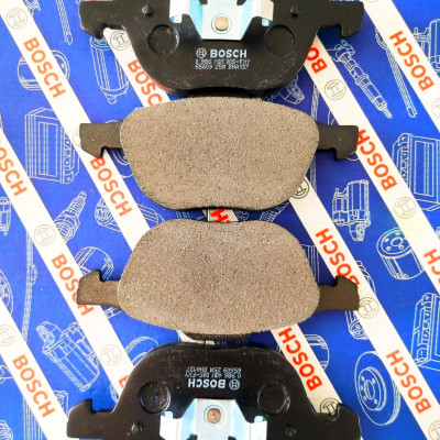 Bố Thắng Trước Bosch Cho Range Rover Evoque (2011-2018)