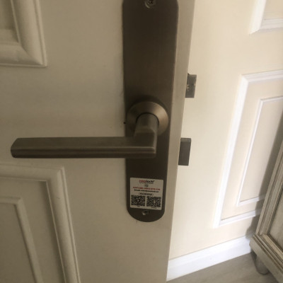 Khóa cửa vân tay thông minh cao cấp - Giải pháp dành cho cửa nhôm xingfa, mở qua APP, thẻ từ, cấp mã mở khóa từ xa Neolock - NEO7S