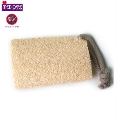 Bông tắm xơ mướp BASICARE có dây treo