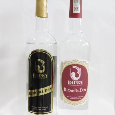 Rượu nếp Bà Đen chai thủy tinh 500ml