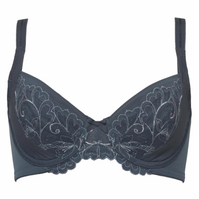 Áo lót ren nâng ngực Triumph Sculpt Feather 0118 có gọng, mút mỏng họa tiết ren thêu hoa, bản lưng to tạo dáng ngực hoàn hảo