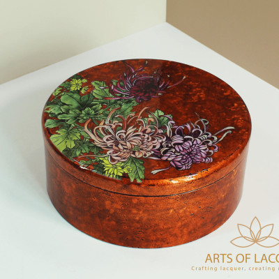 Hộp Tròn Sơn Mài Hoa Cúc Hổ Phách