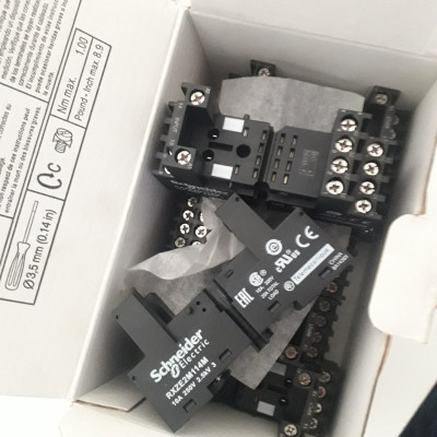 Đế rơ le RXZE2M114M relay 14 chân Schneider | Chính hãng |