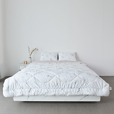 Chăn Chần Bông Arize Vải Microfiber Flower Beige 1.5mx2m, 2mx2.2m