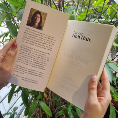 Sách - Đời Sống Tỉnh Thức