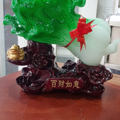 Tượng Bắp Cải Cóc Vàng Phong Thuỷ Tài Lộc đế gỗ thỏi vàng Size trung Ngang 25cm x Cao 21cm x Sâu 11cm Công dụng trưng bắp cải tượng trưng cho của cải cóc giữ ngậm tiền trưng bàn làm việc, nhà, công ty, quà biếu tặng ý nghĩa ạ
