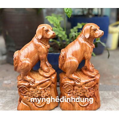 Tượng con chó (cún ) phong thủy bằng gỗ  hương đá  cao 20x8x6cm 