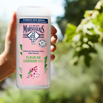 Sữa tắm 92% hữu cơ Le Petit Marseillais (650ml) - Hàng chính hãng