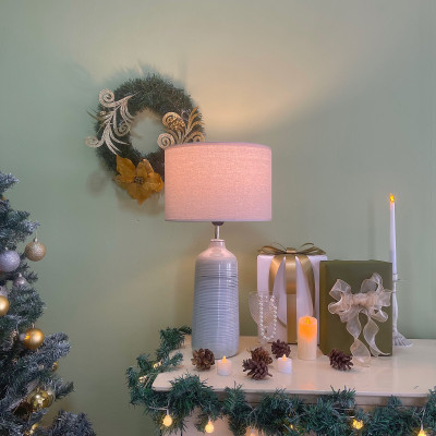 Đèn ngủ để bàn trang trí phòng khách gốm sứ màu xanh ngọc vân cổ điển cao 58 cm DS-TL9866