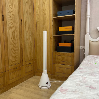 Quạt Tháp Sưởi 2 Chiều Bù Ẩm U ULTTY CR018HM - Công nghệ sưởi gốm Ceramic hiện đại - Hàng chính hãng