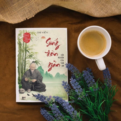 Sách - Bách Trí Minh Đạo: Sống đơn giản - Cội nguồn của tâm an - Bizbooks