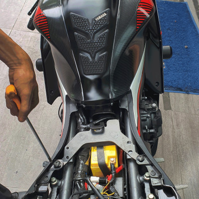 Pin khởi động Mô tô pkl DZM BP120, Tuổi thọ 8-10 năm | Thay Ắc quy chì | Pin Lithium LifePO4 | 12V - 10Ah - 200A | Phù hợp với các dòng xe phân khối lớn 1000cc-1500cc