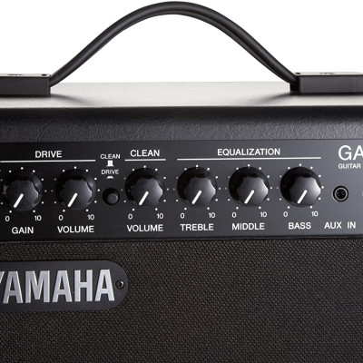 Âm ly đàn guitar Yamaha GA15II(SOL.G)- Hàng chính hãng
