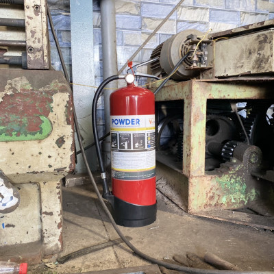 Bình chữa cháy bột ABC 6KG Vinafoam VP6 có tem kiểm định