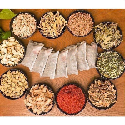 Túi 100 Gói Ngâm Chân Thảo Dược Gừng, Đương Quy, Nghệ Tay, Ngải Cứu Giúp Lưu Thông Máu, Giảm Đau Mỏi