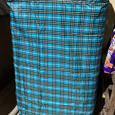 Áo che máy giặt cửa ngang (trước) cho máy từ 6 - 15 kg ,vải dù siêu bền tiện lợi , chống thấm nước , bảo vệ máy giặt dưới mọi thời tiết  giao màu ngẫu nhiên