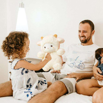 Gấu Bông Con Cừu Trắng Tuyệt Đẹp Mềm Mịn Siêu Dễ Thương (25cm) Hàng Xịn Loại 1 Cao Cấp, An Toàn Cho Trẻ Nhỏ