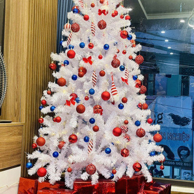 Cây thông noel màu trắng 3m - Tán dày và đẹp, cây thông chắc chắn và dể tháo lắp