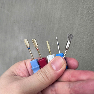 Combo 4 Đầu Mài Mạ Vàng Titan Đúc Làm Nail Siêu Mịn, An Toàn Cho Móng, Dành Cho Thợ Nail Nail Phương Miu, Mài Móng Nhanh