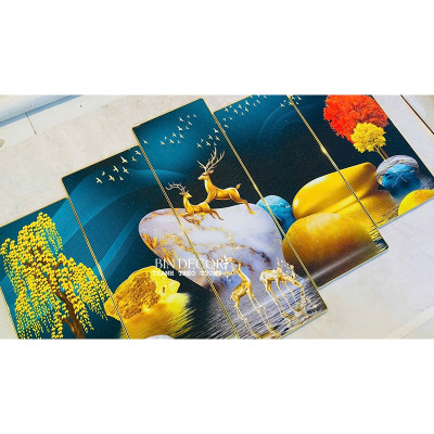 (ẢNH THẬT) Tranh treo tường hươu vàng trên đá cuội bộ 5 tấm bo viền kèm đinh treo