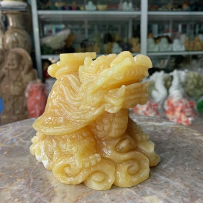 Tượng Long Quy ( Rùa đầu Rồng ) cõng gậy như ý phong thủy đá ngọc hoàng long - Dài 15 cm