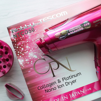 Máy Sấy Tóc Bổ Sung Platinum Collagen Và Nano Ion Tescom NTCD50 (CPN)