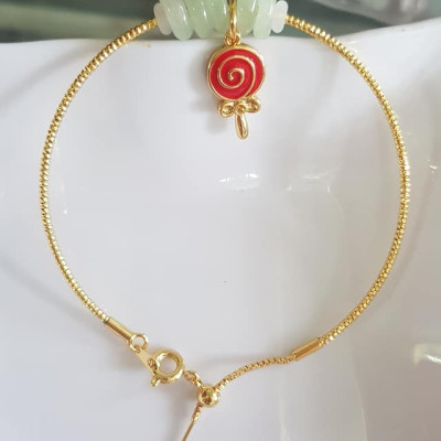 Vòng Tay charm xinh đẹp 5 đồng tiền đá cẩm thạch tự nhiên Đồng tiền Trắng Xanh nhẹ phối charm đỏ kiểu tròn may mắnVòng màu vàng khoen rút xinh Nữ đeo dễ thương ạ