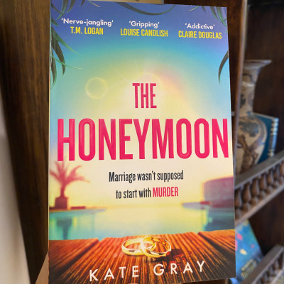 Sách - The Honeymoon by Kate Gray | An Addictive & Gripping Psychological Thriller / Sách Ngoại văn