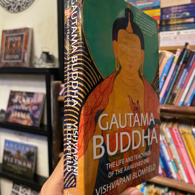 Sách - Gautama Buddha: The Life and Teachings of the Awakened One by Vishvapani Blomfield