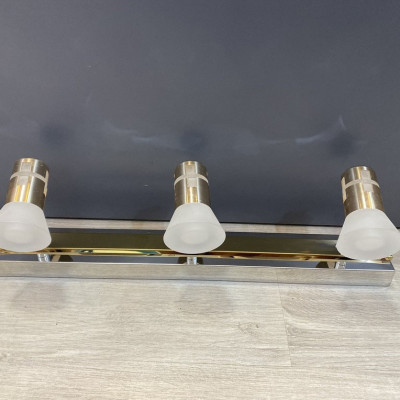 Đèn soi tranh - Đèn rọi gương LED POWE kiểu dáng sang trọng, tinh tế.