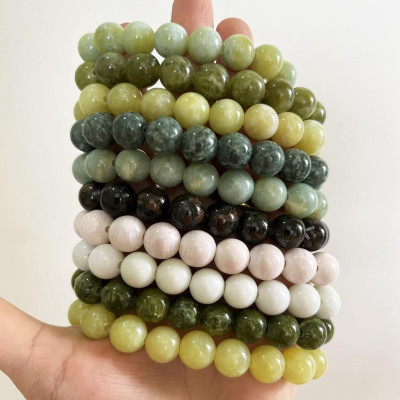 Vòng chuỗi hạt ngọc thật màu vàng cho người mệnh Thủy và Kim đường kính hột là 10 li (1cm)