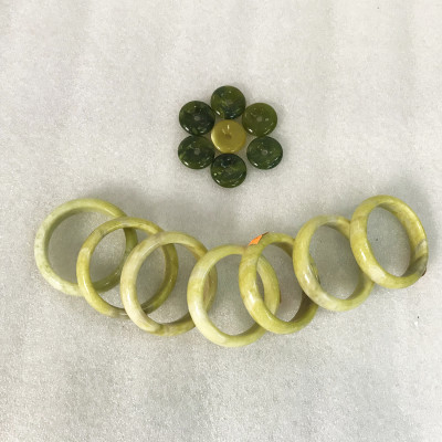 Vòng tay Đá Tự Nhiên Serpentine màu vàng bản dẹt cho người mệnh Thủy và Kim vongtaymenhthuy