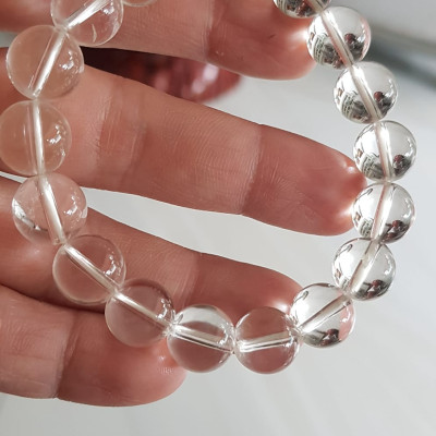 Vòng tay phong thủy may mắn đá thạch anh trắng tự nhiên rẻ đẹp Size vòng 10mm hay 10li chuẩn hợp Nữ mệnh kim mệnh Thủy Đá thạch anh trắng tự nhiên đeo tốt sức khỏe, tim mạch, may mắn thuận lợi công việc cuộc sống ạ