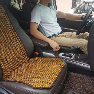 Đệm Lót Ghế Xe Ô Tô Hạt Gỗ Bách Xanh Hạt 1.8cm - Móc Viền Thủ Công ( hình thật )