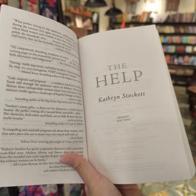 Sách - The Help by Kathryn Stockett - The #1 New York Times bestselling novel