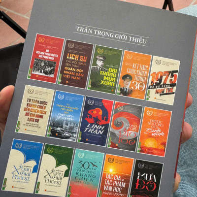 (Combo 2 cuốn) TRONG CƠN GIÓ LỐC - TRƯỚC NGƯỠNG CỬA BÌNH MINH – Khuất Quang Thuỵ - Vietnambook – NXB Quân Đội Nhân Dân