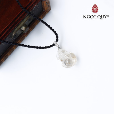 Mặt dây chuyền tỳ hưu đá thạch anh tóc 19x14mm mệnh thủy, kim - Ngọc Quý Gemstones